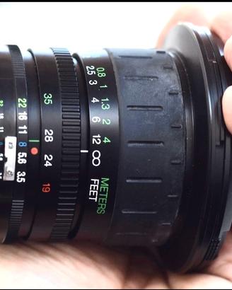 Vivitar serie 1 zoom 19 35 f3.5 4.5 per Nikon AI