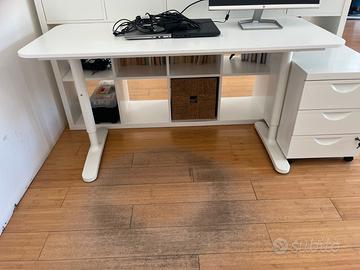 Scrivania IKEA 140×60 cm
