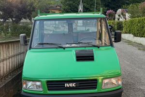 Iveco Turbo Daily 35-10 - Ribaltabile trilaterale