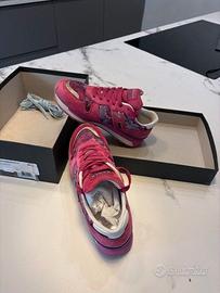 3 paia scarpe: 2 Hogan Rebel + 1 Air Jordan