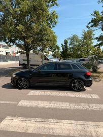 Audi A3 Sportback 35 2.0 TDI 150 CV S line S troni