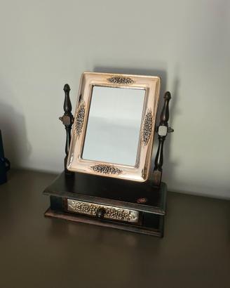 Specchio con portagioie in argento