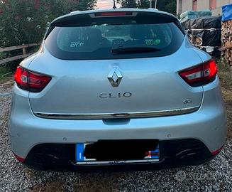 Clio 1.5 diesel 75 cv(trattabile)
