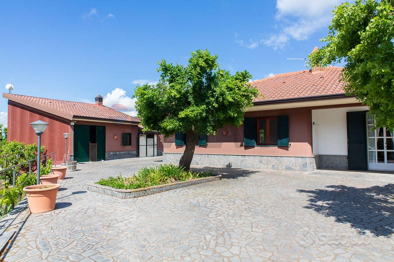 House in Adrano, Catania - Vista 4