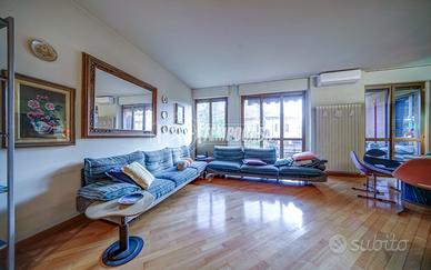 GALLARATE - TRILOCALE CON BOX IN CENTRO