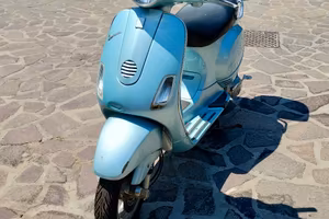 Piaggio Vespa LX125