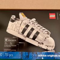 Lego Adidas Superstar