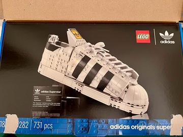 Lego Adidas Superstar