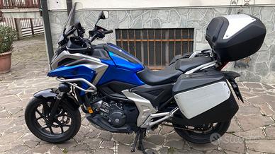 Honda NC750X DCT Travel Edition + Confort Pack