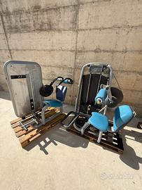 2 attrezzi 800€ Technogym