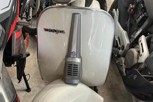 Piaggio vespa 50 special