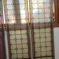 coppia vetrate artistiche antiche