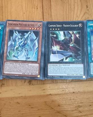 lotto di 200 carte Yu-Gi-Oh 