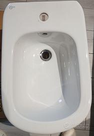 Bidet sospeso