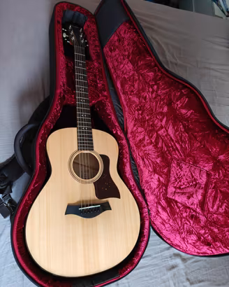 Chitarra acustica Taylor GTe Urban Ash Ltd Ed 