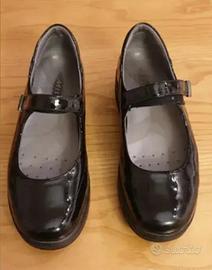 Scarpe a dondolo da donna marca MBT numero 39 Abbigliamento e Accessori In vendita a Bologna