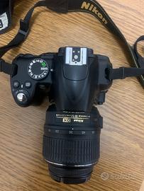 Fotocamera Nikon D3000