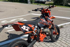 ktm 125 motard