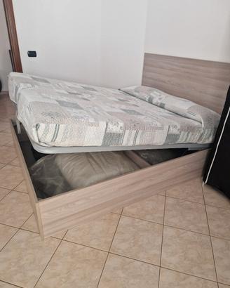Si vende per trasferimento 