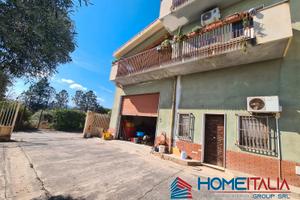 Porzione di villa Bifamiliare a Bagheria