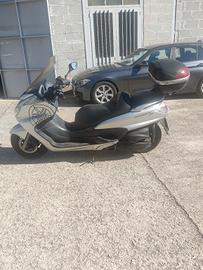 scooter majesty Yamaha 400