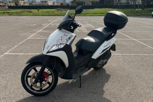 Peugeot 300 rs geopolis