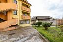 ampio-appartamento-doppio-posto-auto-cantina
