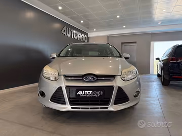 FORD Focus 1.6 120 CV GPL SW Titanium