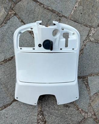 RETROSCUDO BIANCO