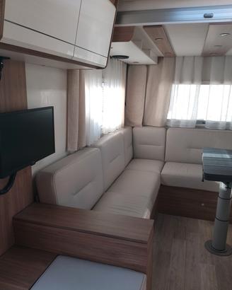 semintegrale pilote p696u 2022 con 10500 km