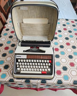 BROTHER DE LUXE 1350 Macchina Da Scrivere 