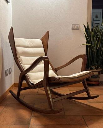 Sedia a dondolo mod. 572 per Cassina 1955