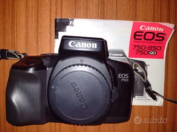 CANON EOS 750
