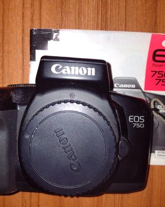 CANON EOS 750