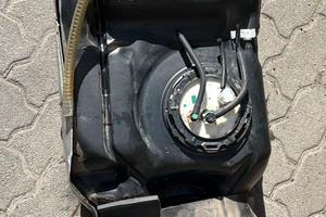 Serbatoio gasolio Toyota Hilux 2.8 anno 2021