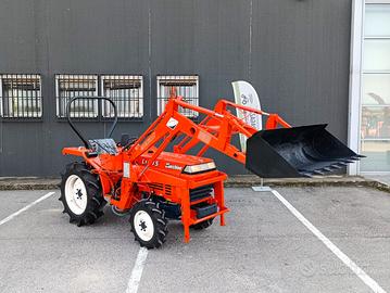 KUBOTA L1-215+ caricatore frontale DA AGRIRAGAZZI