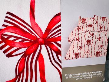 Copripiumone natalizio con fiocchi rossi 200x200 c