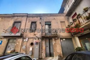 Casa indipendente 6 vani a Randazzo