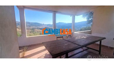 Misilmeri/C.da Masseria - Villetta e ampio terreno