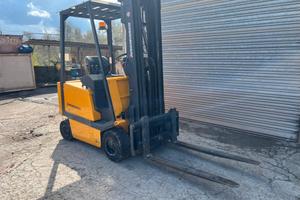 Jungheinrich SJ-4-1000 Elettrico 2000 KG triplex a