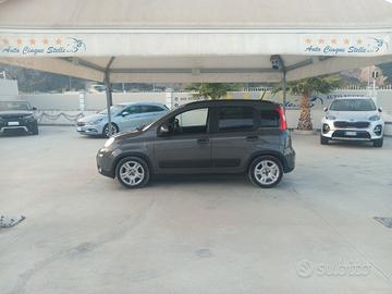 Panda Cross 1.0 Fire Hybrid BENZINA C.V 70 PERFETT