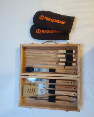 KIKKOMAN SET UTENSILI BARBECUE GRIGLIA VALIGIA