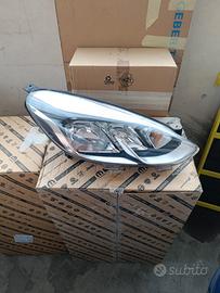 Fanale Anteriore destro Ford Fiesta VII