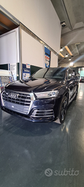 Audi Q5 S-LINE Tdi 190 cv
