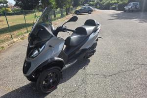 Piaggio mp3 350