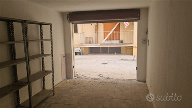 Box via Pirandello da subito