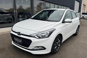 HYUNDAI i20 1.2 5 porte Blackline GPL