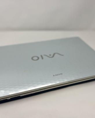 Sony VAIO 15,6" SSD 256GB Windows 10