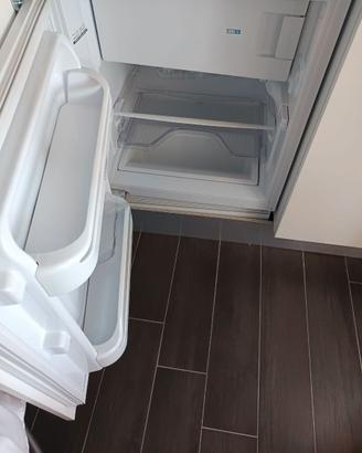 Frigorifero da incasso sottopiano