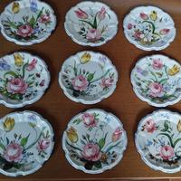 Set di 9 piatti vintage italiani dipinti a mano